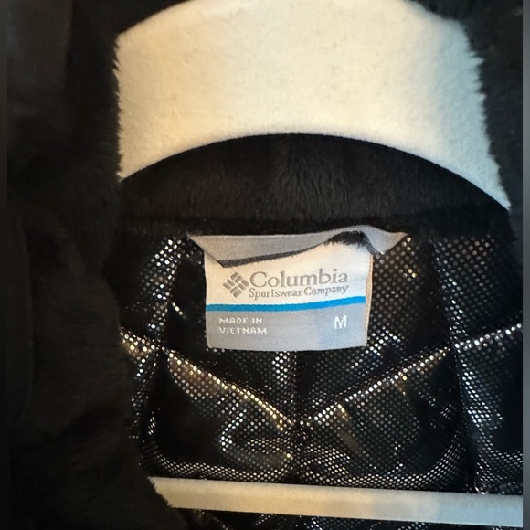 Columbia OmniHeat Vest - Picture 3 of 3